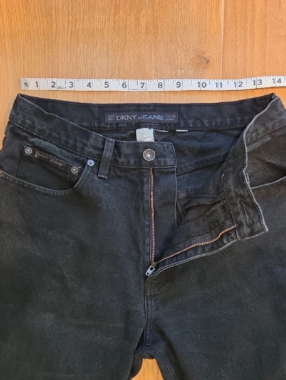 DKNY Men's Black Straight-Leg Jeans
